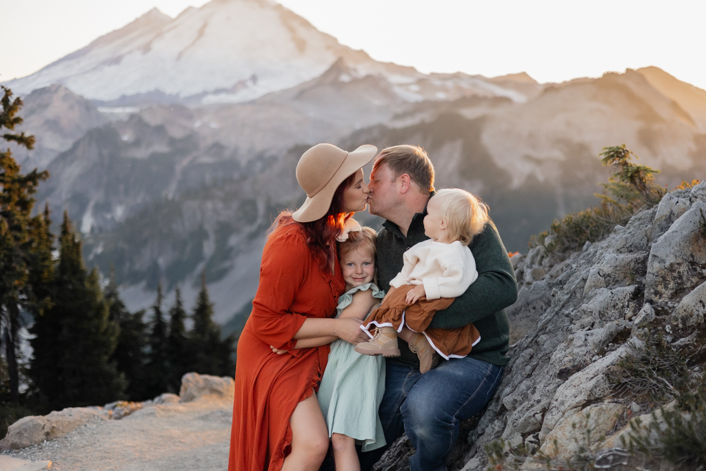 Family of four in the PNW at Mt. Baker having a photography session